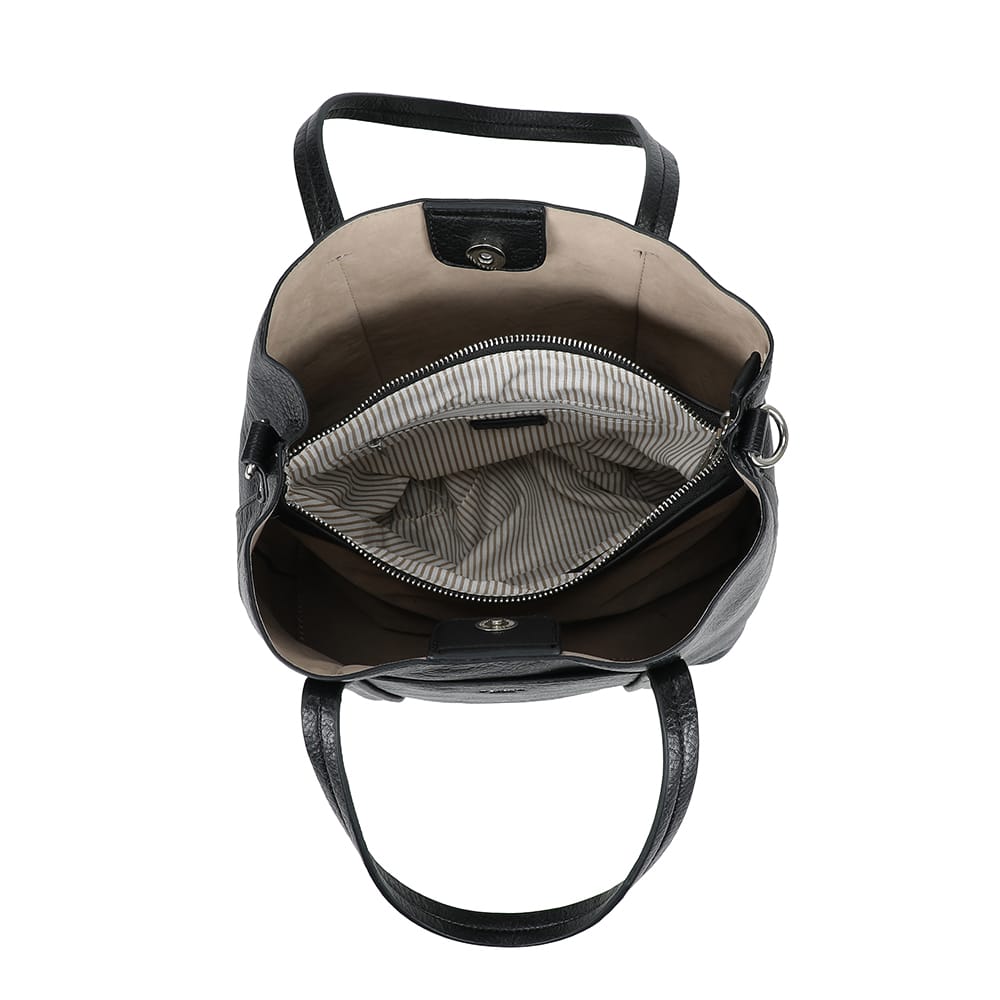 Ulrika Design – POCKE– handväska med axelrem-Svart - Bild 2